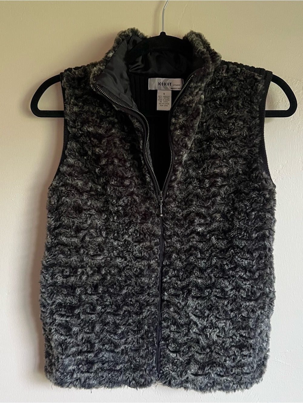 KIKIT Studio Faux Fur Zip Vest in Charcoal Gray